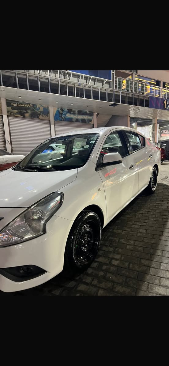 السلام عليكم نيسان سني موديل 24كفاله رقم أربيل ماشيه 48السعر 125 وبيهه مجال رقم الهاتف***********
