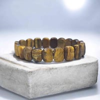 اساور • تايكر وسترين • توصيل