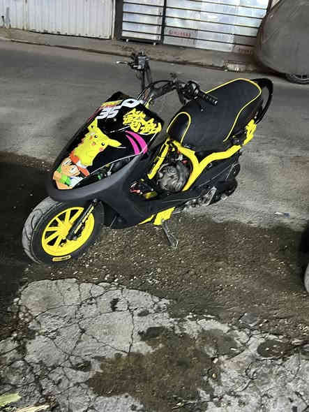 السلام عليكم ورحمة الله وبركاته اخوان ماكس مال العب دراجه شغاله سلف هندر مكينه ٤٩ بلاديه ما مفتوحه شلعه معدل كامله مكمله ما ناقصه شي تعمير جديد ما صار سبوع مكاني بغداد حي العامل السعر خاص لو تتصل عل رقم ***********
