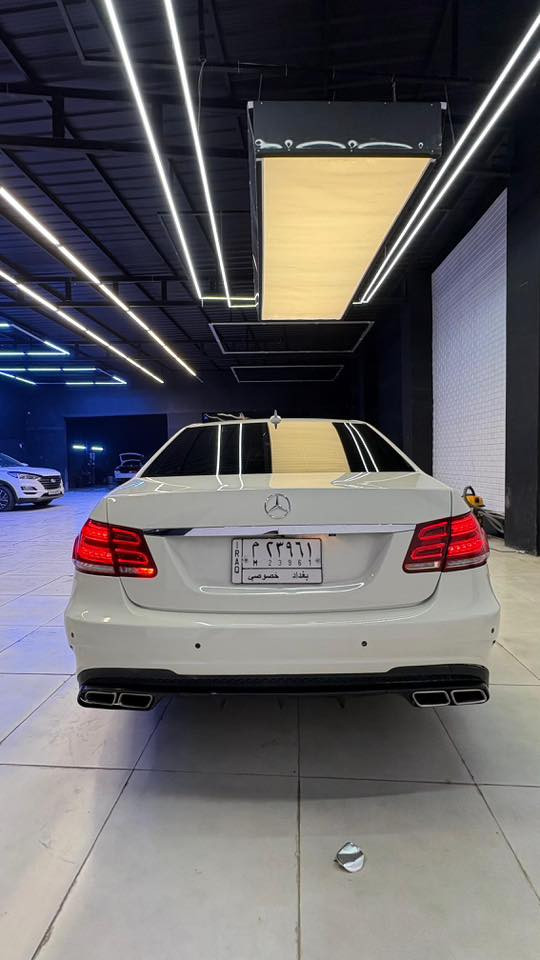 مارسدس E350
2011 محدثه بالكامل 2016 
السياره وارد امريكي بيها طخه بالدعاميه فقط 
السياره كفاله من كلشي عدا 3 قطع اماميه لغرض التحديث 
بدون شاصي بدون لغد بدون حادث شرط 
مكينه كير حداديه تبريد بحاله ممتازه 
السياره يحتاجلها ترتيب بسيط ميكلف هواي 
( مسج حساس التاير ومسج المازدات فقط ) 
150 وبيها مجال للتفاوض وبالنسبه لخواتها سعرها جداً مناسب 
كربلاء مركز المدينه 
 *********** اتصال
*********** واتساب فقط
