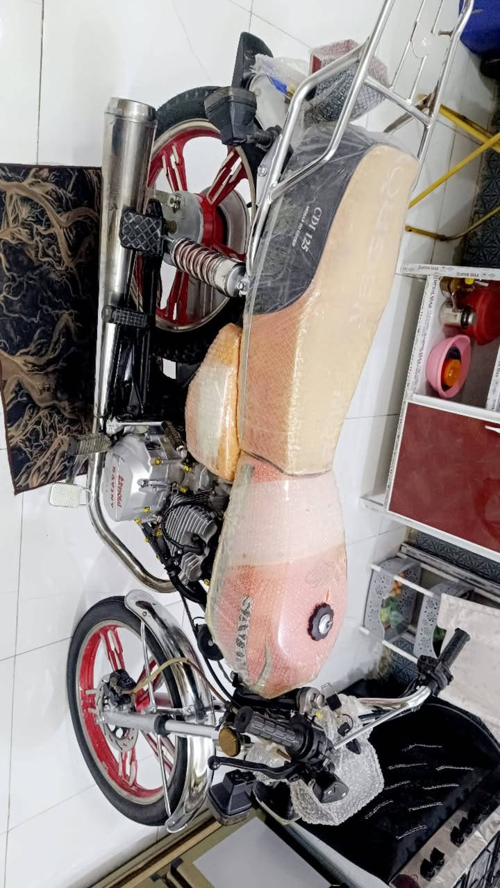 السلام عليكم سيفان موديل 2023 طالعه بدايت ال25 دراجه نضيفه وحلوه شوفت عينك اوراق مال وكيل 5اوراق الشراري يتصل مكاني حله شاوي يم فلكت غرفت التجاره السعر 575 مال بيع مال بيع وهذا رقمي ***********
