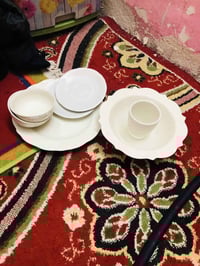 فرفوري ابيض عندي كميه خير من الله كلمن وسعره الحجز واتساب 07752584498