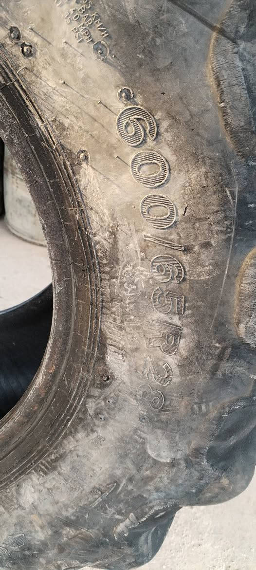 تايرات نيوهولند حرفش  نص عمر
***********
***********
