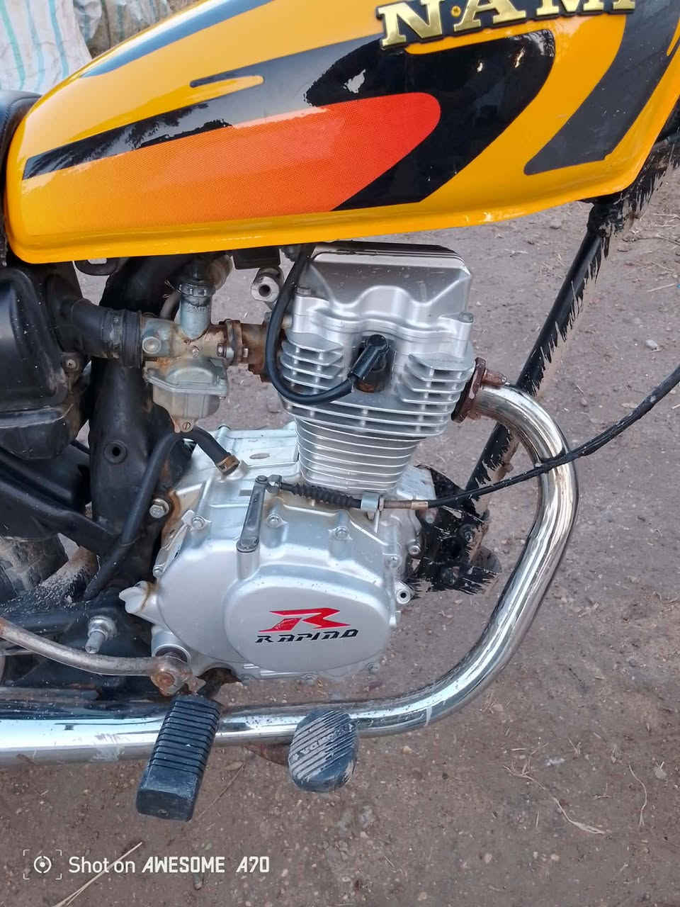 السلام عليكم شباب دراجه للبيع كلك محرك رابيدو موديل 23 دراجه نضيفه السعر 400 وبيه مجال هاذه رقمي ***********
