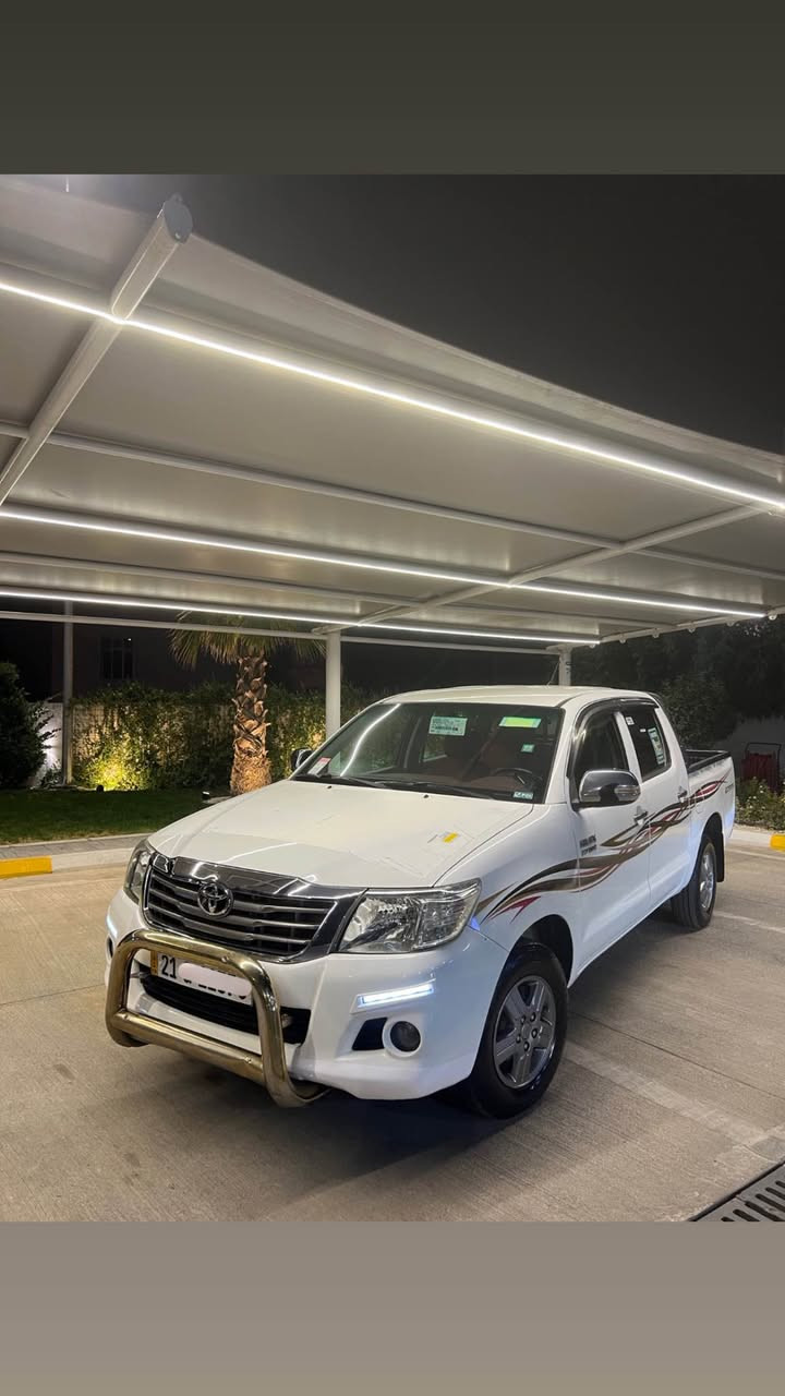 ‏ Toyota hilux 2015 
بيكم هايلوكس 
المحرك/ 4 سلندر 2700بانزين 
الكير / اوتماتيك 
الرقم / سليمانيه الجديد 
الموديل /2015 
شاصي /19 
 شاشة ليكزز
السعر /228$ شويه معاملة 
ما بي صبغ ما بي تبديل شبر بارد بس 
المحرك كير ما مفتوح  بشرت
تخم تاير  صدر جديد 
السياره برغي ما بيها نقص 

الرقم اسيا / *********** السليمانية, العراق
