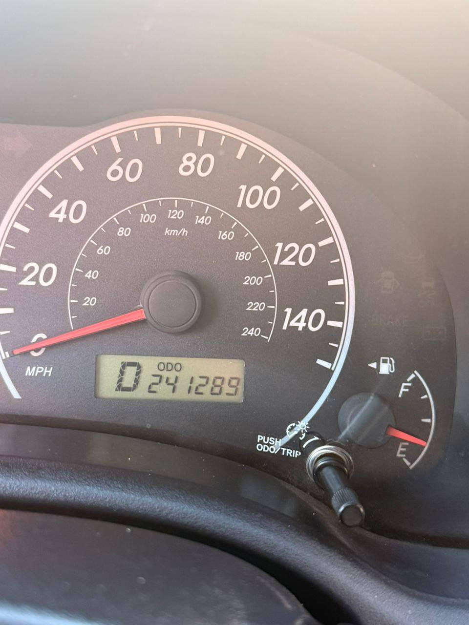 تۆیۆتا کرۆلا 2011 مواسەفات ئەمریکی 
گێڕ ئۆتۆماتیک 
شاشە ئایپاد 
لایت زینۆن 
سەنەوی نوێیە 
چەمەلاغی دواوەی ئەمریکایە 
لەگەڵ چەمەلاغی پێشەوە گۆڕاوە 

سـعـر : لە کۆمێنت داوابکە ڕاستەوخۆ بۆت دێت 📥 

گێر و مەکیەنەی بەشەرت 
هیچ کێشەیەکی تێدا نییە 

ژمارەی خاوەنەکەی 
***********
