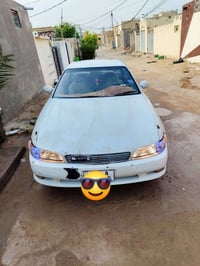 تويوتا كراون • رقم انكليزي • مكيف ثلج