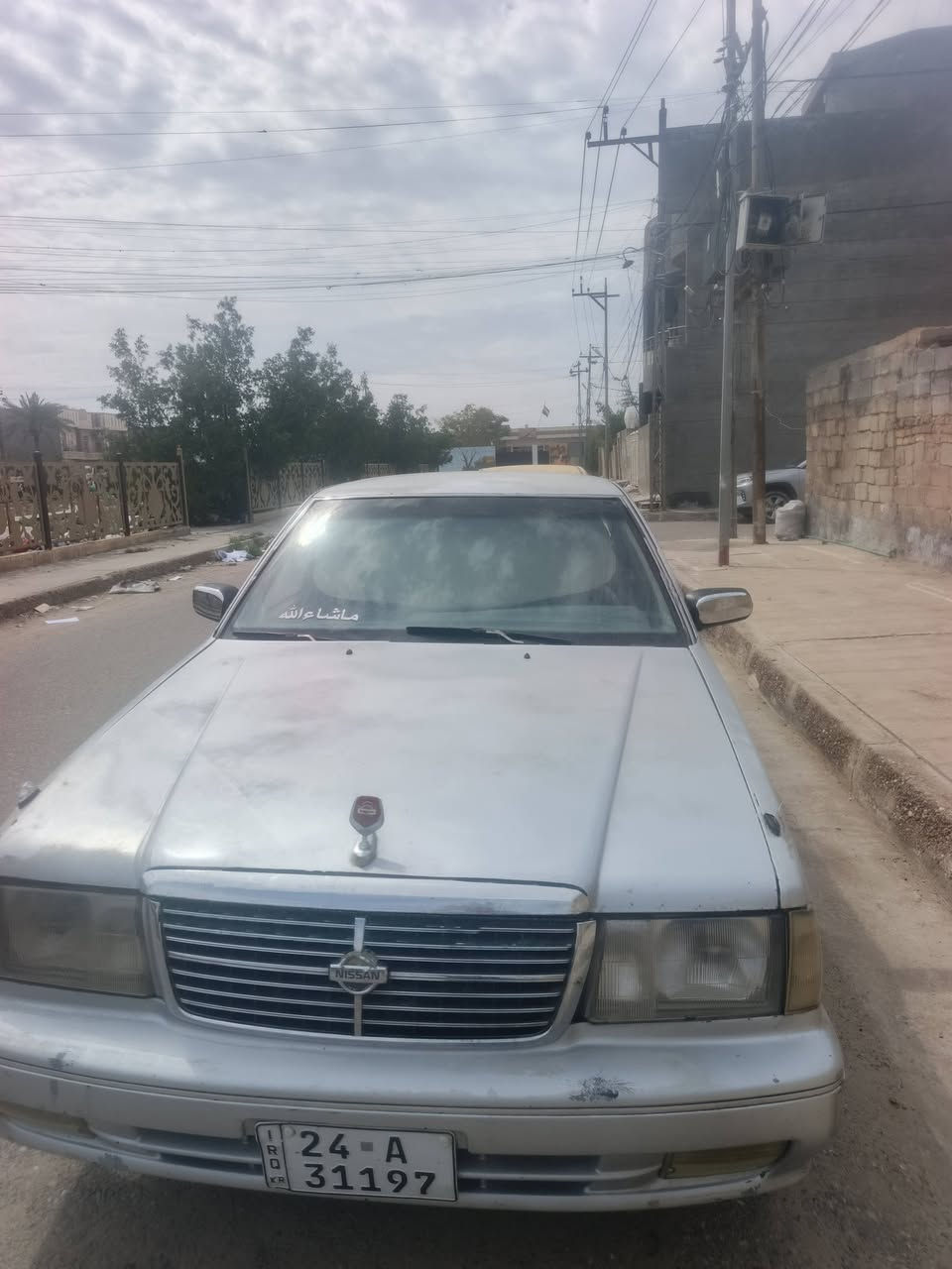 نيسان سدرك موديل ٢٠٠١ رقم دهوك نكليزي تحويل مباشر او وكاله   ع وضع شركه تدفئة تبريد  صدر جديد تخم تاير  كفاله عامه كير ومحرك جديد كير عادي محرك ٦ سلندر بلاد  بيه جراد فقد قطره صبغ مابيه مراوس او بيع السعر ٦٥ بيه مجال مكان الفلوجة ***********
