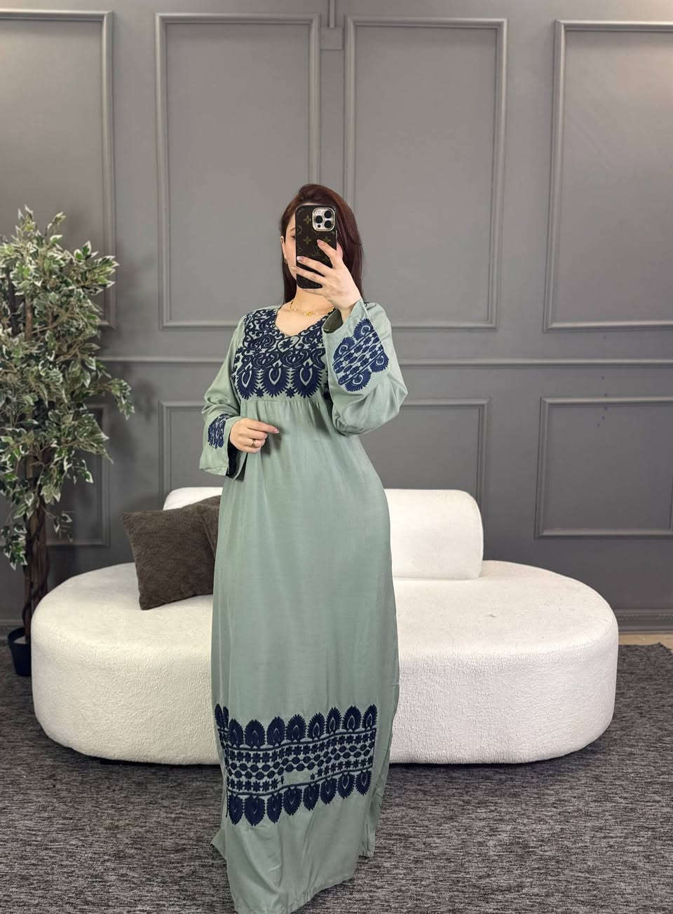 دشداشة نسائي

خامة كشمير صناعة مصري تطريز  شرط الفحص 

   قياس 1 و 2 يلبس من 55 كيلو الى 100 كيلو 

الدرزن 85 الف

قناة التليكرام 👇
https://t.me/zahraa2004ali21


**إذا كنت صاحب هذا الإعلان وتريد حذفه لأي سبب، رجاءا أرسل رسالة إلى الدعم الفني**