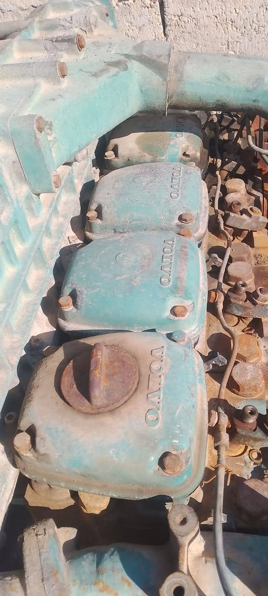 السلام عليكم البيع محركات فالفو جي 10 لعدد 3/‏‪***********‬‏
