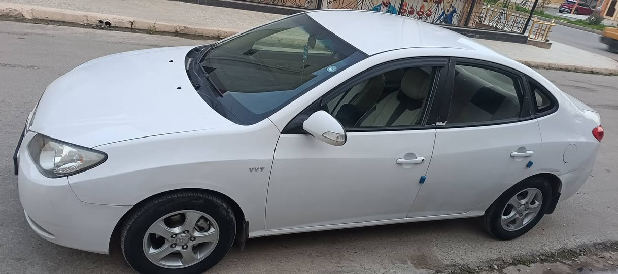 لانترا 2011تبديل 6 قطع السعر دفتر وبيه مجال محرك كير شرط سيارة جاهزه مكان السيارة موصل لتواصل ***********
