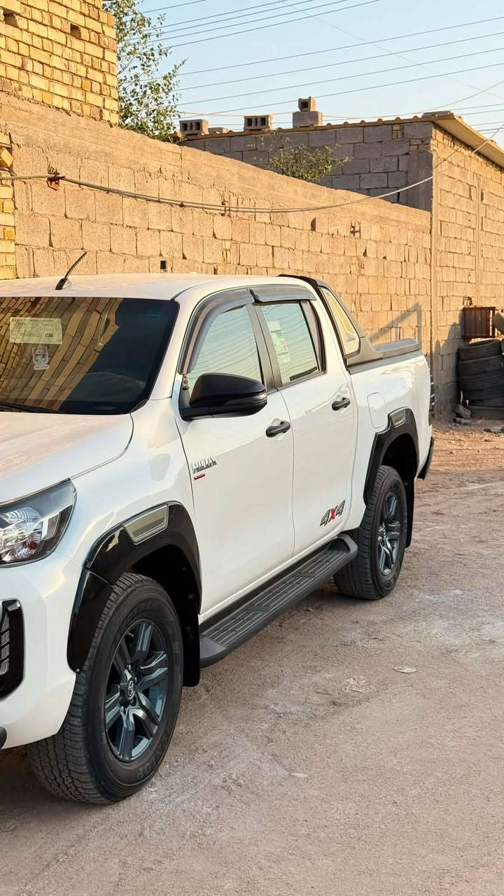 هايلوكس 2023 للبيع
محرك كاز  محسن 2800 تيربو
السياره جديده بمعنى الكلمه 
ماشي 65
رقم بغداد بأسمي تحويل ثاني يوم
شاشه 
كامره خلفيه 
حساس خلفي 
دوشمه اصليه 
السياره مابيهه نقص برغي
العنوان البصره قضاء المدينه
***********
***********
