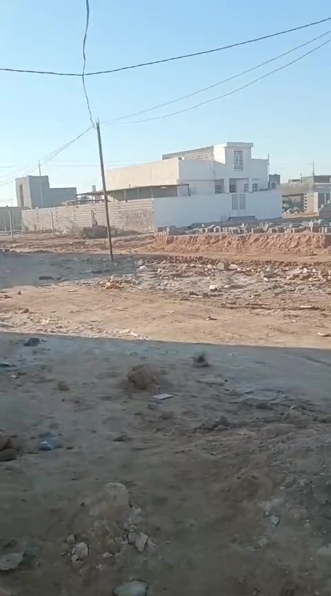 السلام عليكم بيت زراعي عقد 35 للبيع بحي الرباب المساحه 100متر حالين البيت مئجر  (السعر 15) ***********
