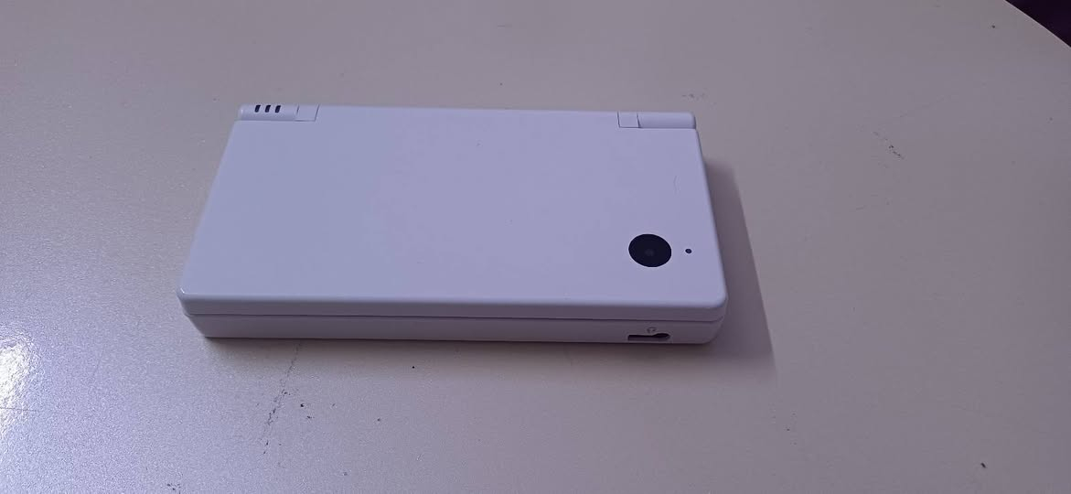 DSi الأبيض مهكر
مهكر 
شاحنه 
٣٢ ذاكرة 
٩٠ الف


**إذا كنت صاحب هذا الإعلان وتريد حذفه لأي سبب، رجاءا أرسل رسالة إلى الدعم الفني**