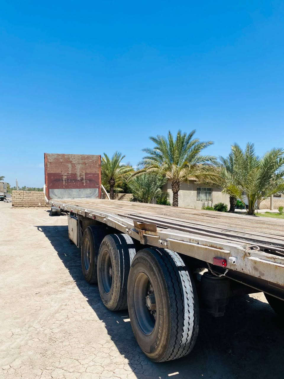 السلام وعليكم عربانه للبيع دنكير RR  شاصي مكفول كهربائيات جاهزه السعر 35 وبيه مجال لعنوان اليوسفيه للاستفسار لاتصال ***********
