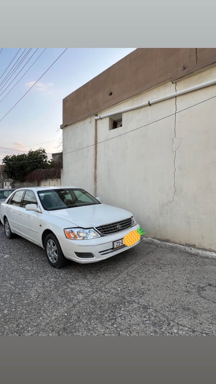 ئە ڤەلۆن ٣٠٠٠  محەسەن حیزام بۆیاخ پشتو پێشی هیچی پێوە نیە  مەکینە گێڕ بە شەرت سەنەوی تا ٢٠٣١ تازەیە بە ناوی خۆمە وەکالە تحویل خرامە بڕاوە وەرگە راو بە شە رت ٦٩ گە لاو محامە لەکی کە م 
***********
*********** كويسينجاك, أربيل
