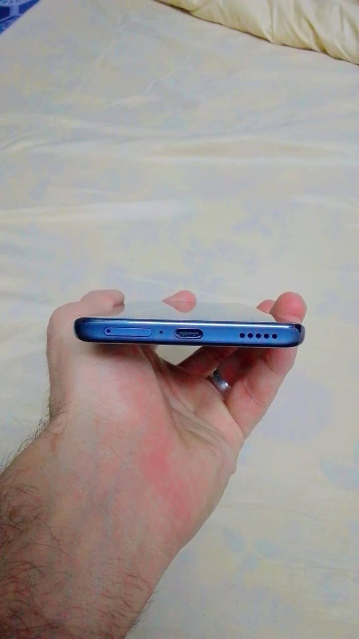 هونر اكس 9سي ذاكره256 الداخليه 8 نظافه فول  غراظه كامله شخط مابي السعر 280وبي مجال مكاني تكريت ***********
