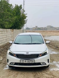 للبيع كيا سيراتو موديل 2018موصفات ماعده البصمه وفتحه بيه بس دوسه صبغ ف...