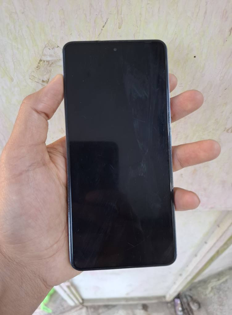 تكنو كامون 20 برو فايف جي ذاكرة 256 وذاكرة داخلية 8 بصمة ايد وبصمة وجه بطاريتة 5000 صوت ستريو خطين وبوبجي يشغل 60 فريم جهاز مكفول علفحص سعرة 185 وبي مجال #شراي_تعال_خاص ديوانية, القادسية


**إذا كنت صاحب هذا الإعلان وتريد حذفه لأي سبب، رجاءا أرسل رسالة إلى الدعم الفني**