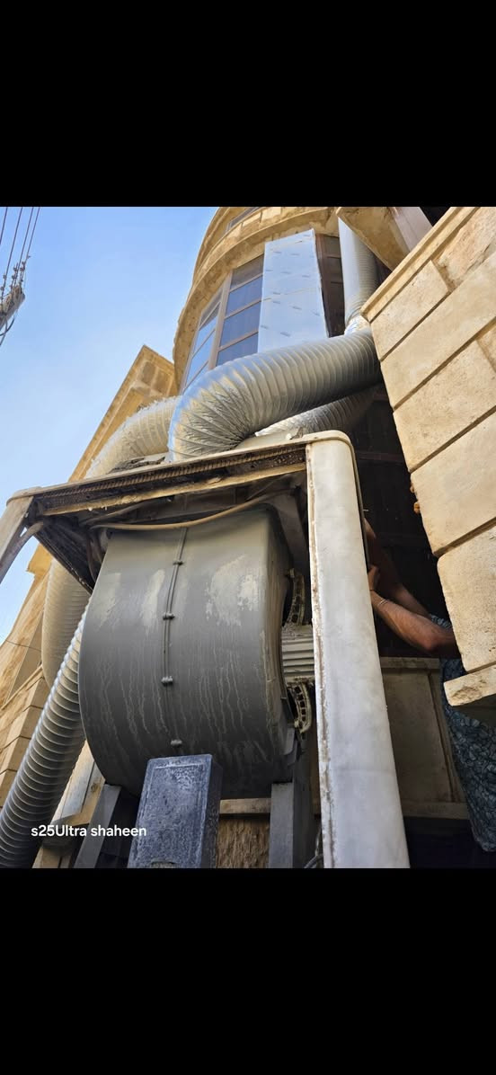 السلام عليكم 
عندي هي المبرده اكبر قياس اخت  لجديده للبيع 
ومكفوله دبريد قوييييي
هاد رقمي ***********
مطر علا بيعتا سعر ا بنور الله
