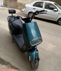 دراجة كهربائية • جديدة • ست بطاريات