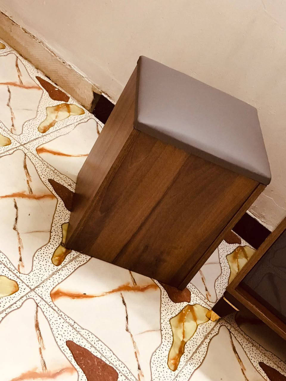 غرفه تركيه ٨ قطع بغداد جسر ديالى اي استفسار خاص


**إذا كنت صاحب هذا الإعلان وتريد حذفه لأي سبب، رجاءا أرسل رسالة إلى الدعم الفني**