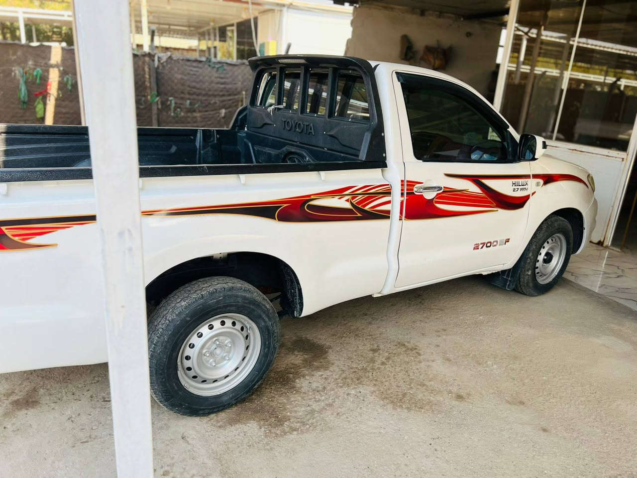 للبيع سياره 2010 تك قماره بسمي. السعر 120وبيه مجال              العنوان بابل القاسم
الاستفسار ***********
