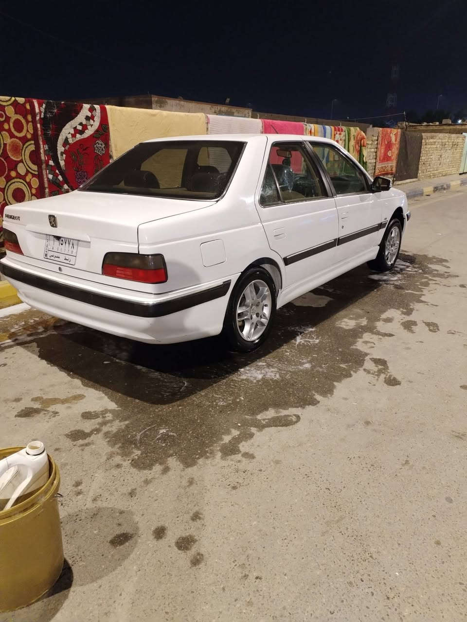 السلام عليكم بيجو 23 سيارة محجوزة باقي سنه او سنه ونص وينفك حجزها سيارة رقم واسط كفاله عامة سيارة مانقصى كلشي حدادية وتخم تاير كير مكينه مكفولات اتواصل ع رقم ***********
