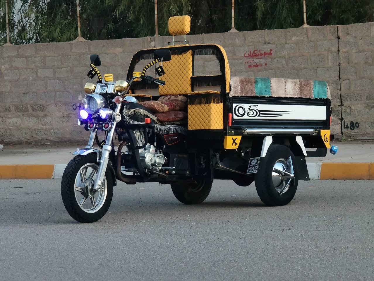 سلام وعليكم شباب ستوته للبيع 2021 محرك 2024 ب كارتون ركبه ومحرك انطي كله شرط كهربائيات سلف كله شغال تخم تواير جوبلس ستوته كدام العين جاهزه شغل واطلع سعر. مليون 350 بيه مجال قليل شري يخابر ويدلل 
***********
