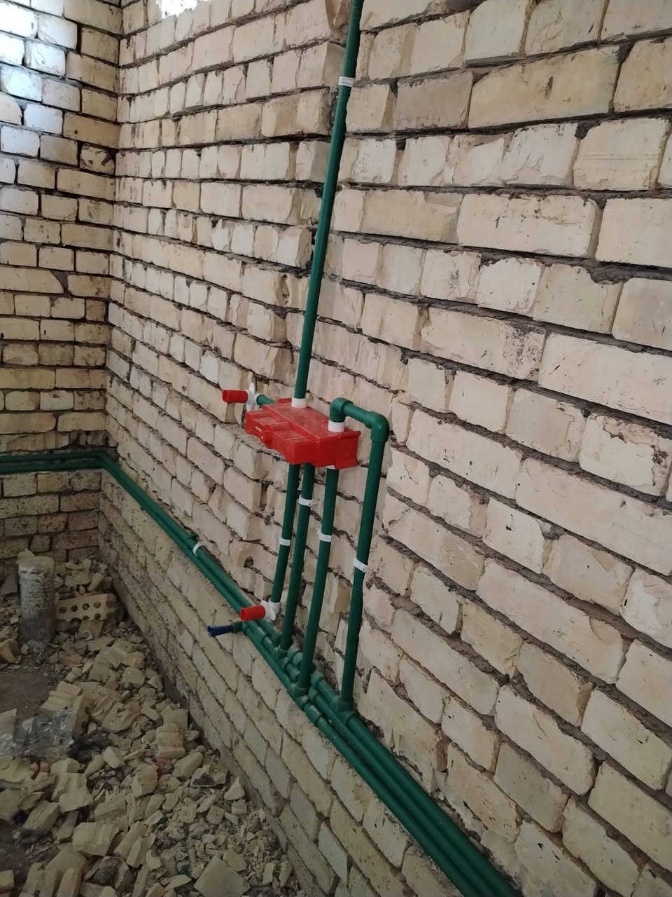 السلام عليكم تأسيس ماء المجاري شغل درجه اولى اسعار مناسبه ***********
