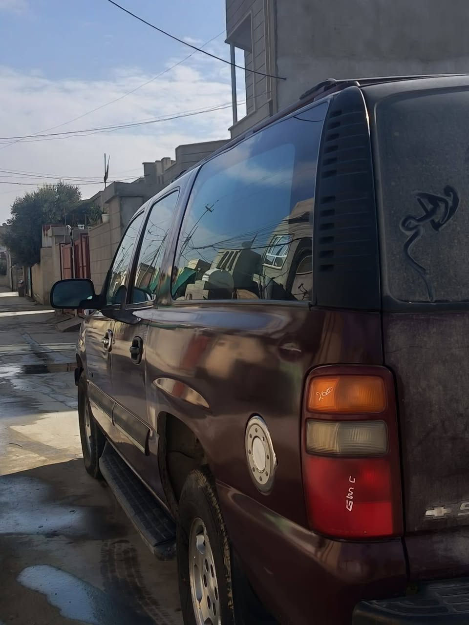 السلام عليكم ورحمة الله وبركاتة  سياره شوفرليت سوبربان موديلا2000سياره جديد نضيفه متعوب عليه  سياره موصفات LT سياره رقم اجره دهوك  24 سنويه 2030 شرط تحويل ثاني يوم بسمي السياره  طخم تارات جديده  اويلا جديده من شركه GM سياره حلوه اومرتبه  كير 1000مكينه 8سلندر   مضبوطه شرط مابيه اي شيه سياره شغل اوطلع بيه البغداد  سياره مال عائله  اومرتبه هيئ صفر كلشي ماعليه سعره 150اوبه مجل بسيط سياره تاخذه ماتتعب عليه غير دهن اوبانزين مال جنايه عمي رقم الهاتف  ***********
