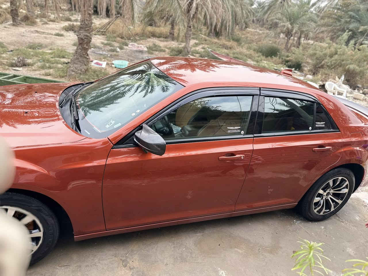 كرايسر مديل 2020 اصل لون مميز مشمشي 
بيع فقط بدون مراوس  مرقم بصره بسمي
سياره اس بدون حادث تقريل داخله حره 
اسياه بسمي
مكفوله كفاله بيها طخات بسيطه
مكفوله من التبديل 
محرك  وكير 3600 كفاله مافتوح برغي بيها
ماشيه 58 ميل 
سياره فول عده الفتحه 
السعر 275 وبيها مجال كلش بسيط 
مكان السياره البصره القرنه 
الستفسار اتصال ***********
رجاا الي ميعجبه السعر ميحتاج يكسر بحلل الوادم اكو رخيص روح اشتري تحياتي
