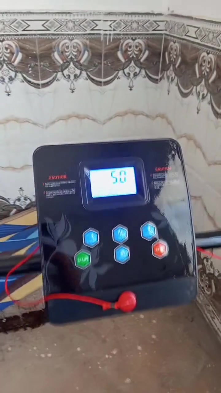 جهاز رياضه استخدام شهر فقط سرعه 120يتحمل وزن120كيلوو للبيع في الرمانه البوعبيد لسعر 250للستفسار اتصال ال رقم ‏‪***********‬‏
