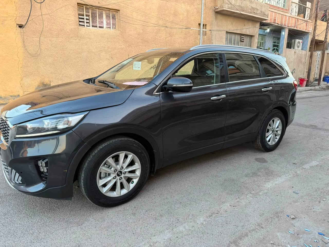 للبيع سورنتو موديل 2019 وارد امريكي حادثه طخات بدون دواخل جاملقات اماميه وباب محرك 2400 7راكب شاشة تخم تاير صدر تبريد سيارة جديدة رقم كربلاء بسمي سعر 133 ورقة مكان سيارة بغداد الرصافة رقمي ***********
