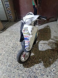 دراجه ماكس عدله الدراجه بيه مشكله بل ناريه ابيع كوم حديد السعر 175 بيه...