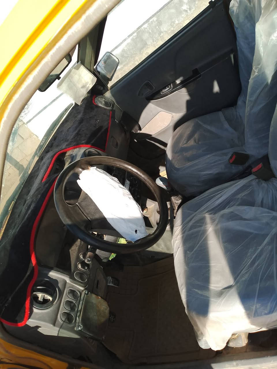 سلام عليكم سايبه موديل 12 مكينه وكير شرط تخم تيار سياره كشرها صافي مكينه جديد حداديه رقم وسط بسمي غرمات وهيىه على مشتري ماعرف شكد عليها سعر  13 وبيه مجال بسيط  سياره جاهز  كبل الشارع   مكاني بالديوانيه قضاء الدغار   ***********
