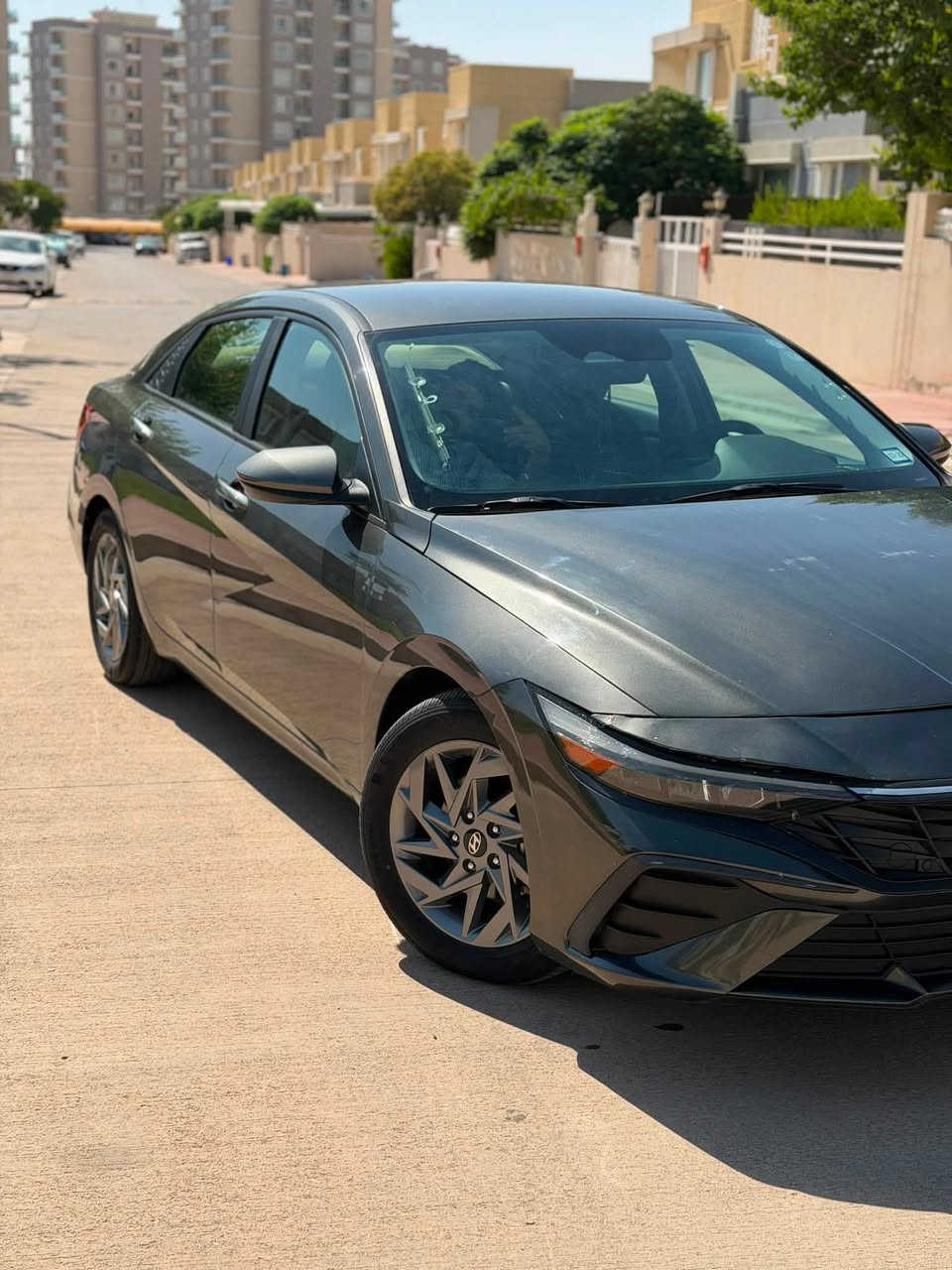 للبيع
لون  زيتوني 
السعر (157)وبيهة مجال
النترا 2024
وارد امريكي 
السيارة فول عدا السلايت
ماشية 30  ميل 
حادثهة كلش خفيف فقط بنيد مصبوغ الباقي كل سيارة 
كفالة بدون ((ايرباك)) حتة راديتر نفسة 
مواصفات بصمة تشغيل ابواب 
شاشة متصل ديجتل 
لد بلدشبول الوان متغير
كار بلي 
رادار امامي 
رادار خلفي 
رادار جانبي 
تحديد مسار 
قيادة ذاتية 
تنبيه خروج المسار 
ويل كب لد نهاري لايت زنون بلادي 
تنبيه اهتزاز بلستيرن 
السيارة موجودة بغداد المنصور

للستفسار ***********
