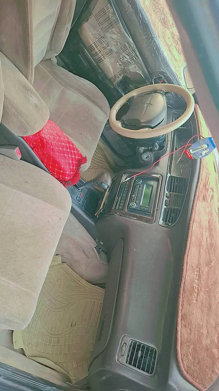 سلام عليكم
بطه 92 مكفوله كص ونقل جثه واصولايات سنويه 28 رقم بغداد دولي كير ومحرك كارتون 
كهربائيات شغاله من دعاميه لدعاميه كشنات كهربائيه ستيرن كهربائي 
دواخل كلش حلوه 
سياره بيهه جاملغ الاخير 
مرشوشه جماليه بدون حادث
سعر 55 وبيهه مجال حك جيه عنوان الديوانيه سومر 
***********
