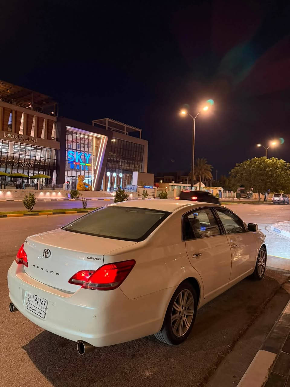 سلام عليكم
تويوتا أفلون 2008
رقم بغداد
اعلى فئه limited 
خزن ميموري
مقاعد جلد 
تحكم بالستيرن
شاشه لمس
منظومة زنون
عدسات مركبه بدل الكشافات 
السياره كامله على اخر حبايه
بيها قطع صبغ ابيع حزام
مكانها حله مركز المدينه
السعر($ 127)
للتواصل ***********
