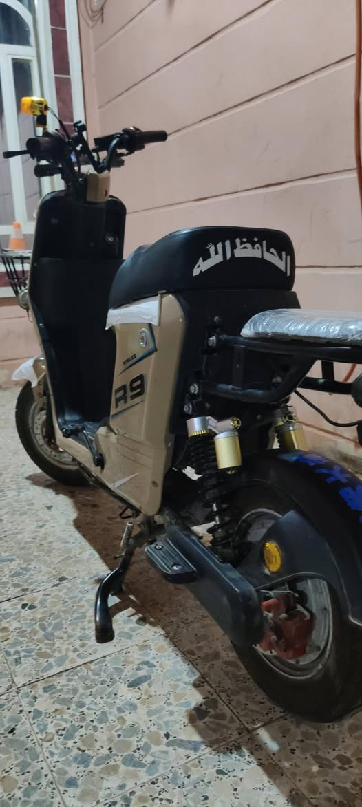 السلام عليكم دراجه شحن للبيع مديل 25 دراجه نضيفه حيل بطاريات جدد عقل جديد ما متعوبه مواصفاتها معروفه سعره 380 وبيها مجال للشراي


**إذا كنت صاحب هذا الإعلان وتريد حذفه لأي سبب، رجاءا أرسل رسالة إلى الدعم الفني**
