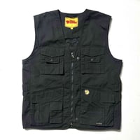 Darwin Vest • أصلي 100% • مقاس L-XL