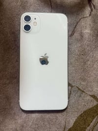 آيفون ١١ • بطارية ٩٠ • قفل