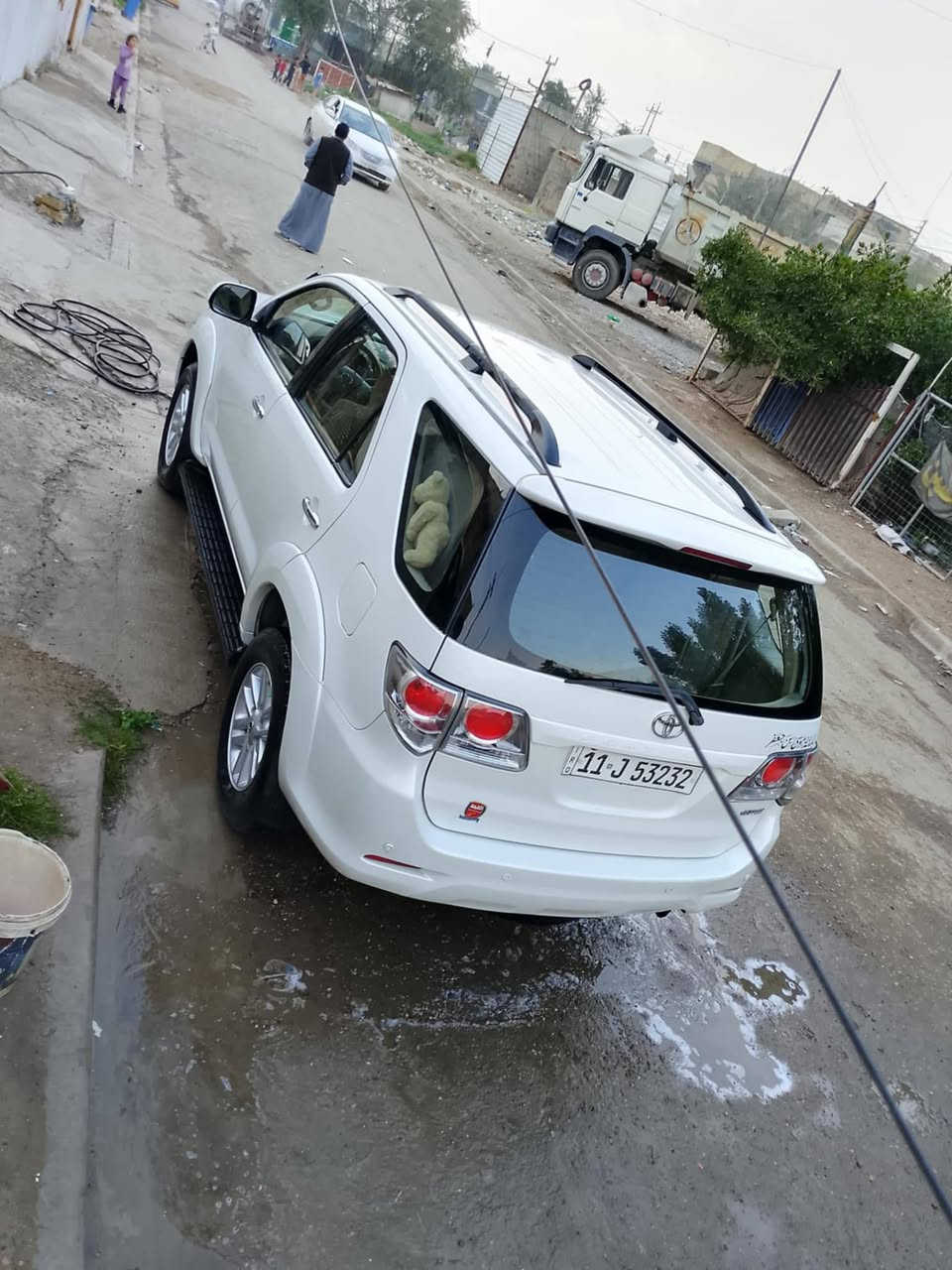 السلام عليكم 2012 رقم بغداد العنوان بغداد سياره حلوه وجديده***********
