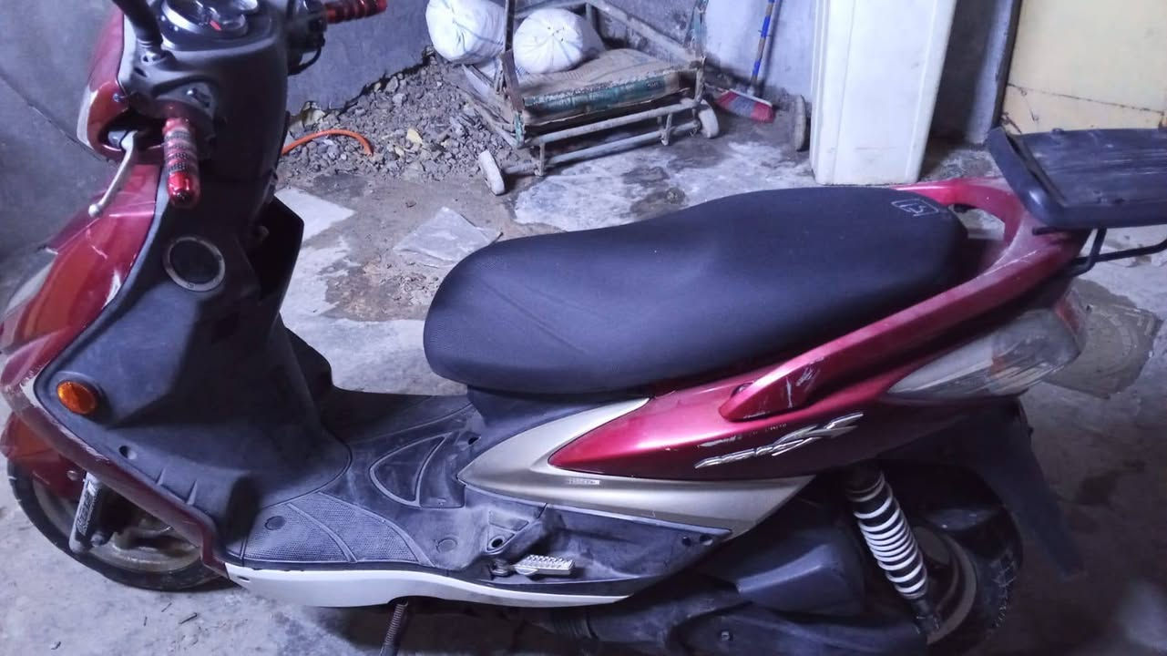 السلام عليكم دراجه سكنس فحل. دراجه جديده العنوان بغداد جديده رقم الهاتف *********** اي استفسار مراسله الصفحه او الاتصال على الرقم
