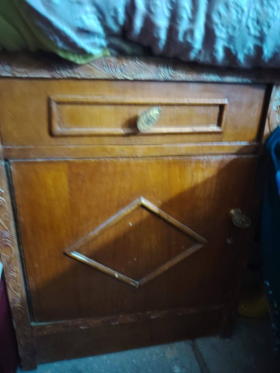 غرفة للبيع بسعر مناسب


**إذا كنت صاحب هذا الإعلان وتريد حذفه لأي سبب، رجاءا أرسل رسالة إلى الدعم الفني**