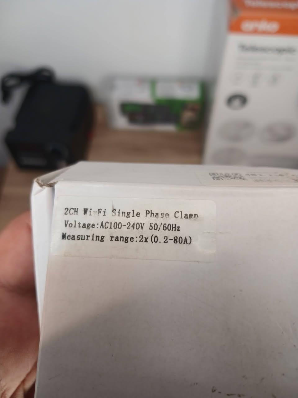 كلامب ميتر سمارت   Wi -Fi ثنائي الطور  ٨٠ امبير  ينطيك قراءات كاملة على موبايل وكذلك قراءات الطاقة الشمسية 
مراقبة فعالية 
احصاءات الطاقة
قابلية التحكم بالتطبيق 
ينطيك اشعار اذ جان ما متصل   
قطعة كلش راقية
 
 سعر ٢٥ 
يتوفر توصيل


**إذا كنت صاحب هذا الإعلان وتريد حذفه لأي سبب، رجاءا أرسل رسالة إلى الدعم الفني**