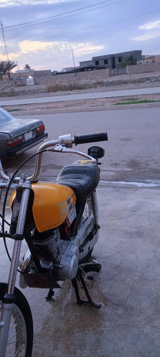 السلام عليكم دراجة تايكر رياضي موديل 2020 دراجة كاملة مابيها نقص غراض جديدة مكينه شلعة ومعدل دراجة خير من الله محرك مفتوح بس ولفات شاصي نامه اوراق بيها السعر 325 وبيها مجال العنوان ديالى بلدروز شارع الزراعة للأستفسار خاص او الاتصال ***********
