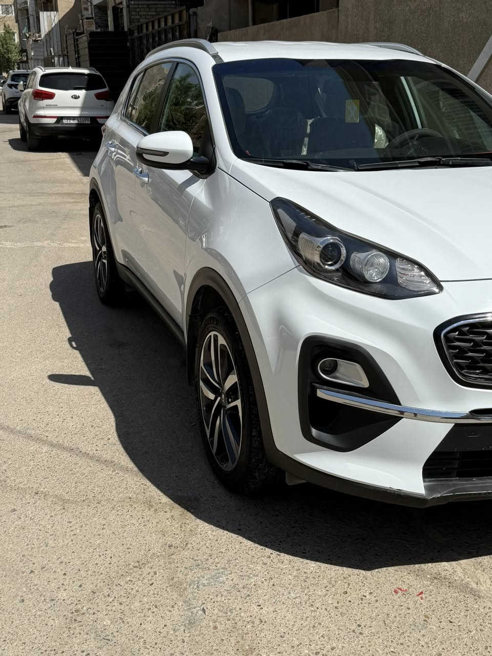 سلام عليكم كيا سبورتج 21 خليجي كفاله عامه عدا بيها بارد بسيط جوه قبغ مال بانزين وأثر طلقه صغير ب بنيد موضح ب صوره بدون تصليح ولا تبديل محرك 2000 دوش ماشيه 35 الف حقيقي رقم صاحب سياره *********** مكلف ب نشر
