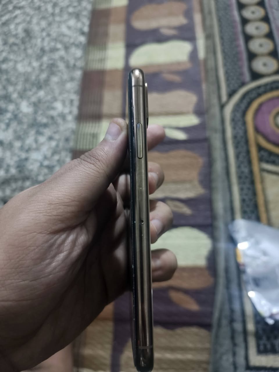 سلام عليكم ايفون xs للبيع جهاز نضيف بس شاشه مكسوره كل نقوصات ما بي و البطاريه 77 تليفون شغال مكفول كفاله عامه سعر115 قفل مكاني بغداد مدينه صدر ***********
