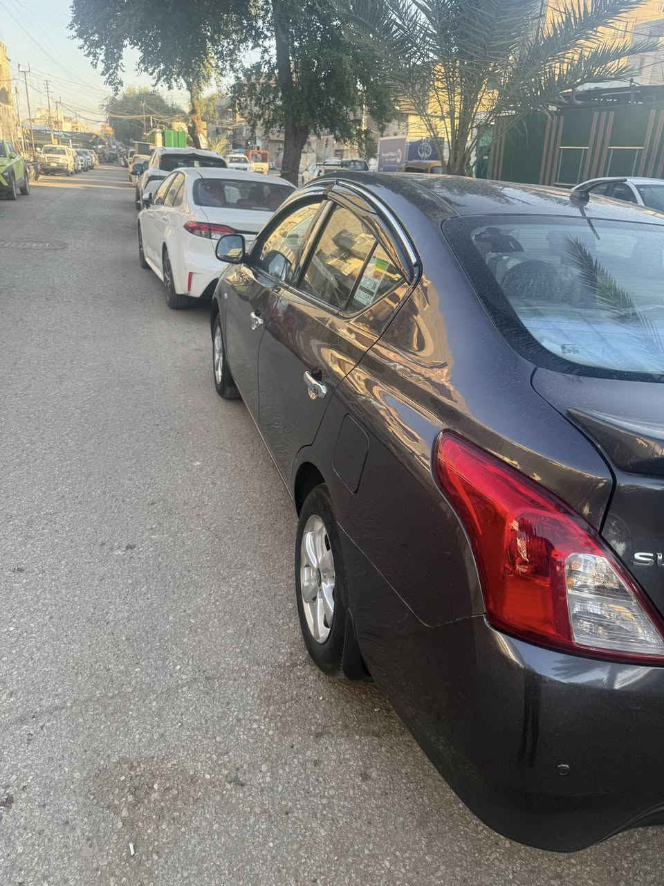 مكلف مكلف بالنشر !!!
السلام عليكم للبيع 
نيسان سني 
موديل 2020 
ماشيه 91km
سياره نظيفه بيها فقط جملغين الاماميه صبغ بدون دواخل ودعاميات ٢ هم صبغ فقط 
سياره بلاديه ونظيفه 
المكان الكرخ 
السعر 100 ورقه وبيها مجال 
الاتصال هـ☎️***********
